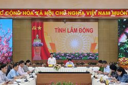 Huy động cả hệ thống ch&iacute;nh trị tham gia kh&aacute;m sức khỏe, kh&aacute;m s&agrave;ng lọc miễn ph&iacute; cho người d&acirc;n