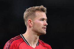 De Ligt vắng mặt giai đoạn đầu mùa giải 2026/27 của Manchester United vì chấn thương