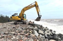 Ninh Bình: Phê duyệt 230 tỷ đồng xử lý khẩn cấp tuyến đê biển Hải Thịnh III