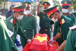 Cà Mau: Lấy mẫu sinh phẩm 622 hài cốt liệt sĩ chưa xác định được thông tin