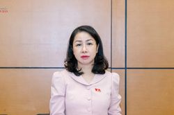 Cần chuyển từ phổ biến pháp luật sang kiến tạo năng lực pháp lý cho người dân