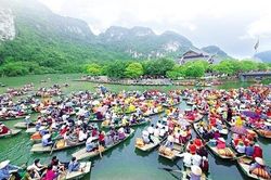 Kỳ 1: Những 'mặt trận vô hình' của an ninh văn hóa