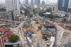 Tăng tốc thi công dự án Metro Văn Cao – Hòa Lạc