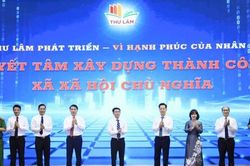 Khi cả hệ thống cùng chuyển động