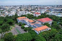 TP.HCM 'biến hình' trụ sở dôi dư thành trường học sạch đẹp