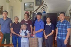 Thăm, hỗ trợ trẻ em mắc bệnh nặng, có chi phí điều trị cao