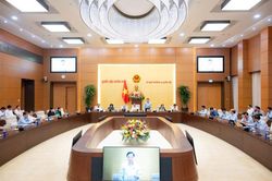 Thống nhất trình Quốc hội xem xét thành lập thành phố Quảng Ninh và thành phố Bắc Ninh