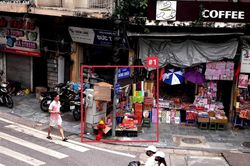 Hà Nội: Sử dụng trái phép lòng đường, vỉa hè bị phạt từ 4-12 triệu đồng