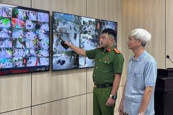 'Mắt thần' giữ bình yên từ cơ sở