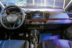 Lý do giá lăn bánh Honda City liên tục giảm sốc, rẻ hơn cả Kia Morning, Hyundai Grand i10