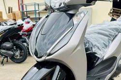 Giá xe Honda Lead mới nhất tháng 8/2026 rẻ gần bằng Vision