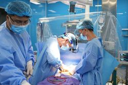 Phẫu thuật tim hở cứu bé gái 6 tuổi mắc tim bẩm sinh