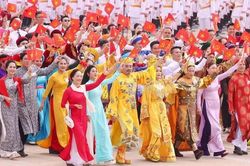 Đề xuất hoán đổi ngày làm việc để công chức, người lao động nghỉ 4 ngày liên tục Ngày Văn hóa Việt Nam