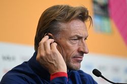 Herve Renard dẫn dắt đội tuyển thứ ba chỉ trong vài tháng?