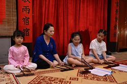 Từ một mái nhà, nối dài tiếng ca trù