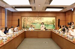 Luật sửa đổi, bổ sung một số điều của Luật Xuất bản:Đề nghị bổ sung các chế tài đủ mạnh, đủ sức răn đe đối với các hành vi xâm phạm bản quyền