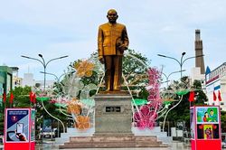 An Giang tổ chức nhiều hoạt động kỷ niệm 138 năm Ng&agrave;y sinh Chủ tịch T&ocirc;n Đức Thắng