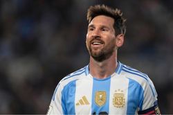 Messi quyên góp hơn 2,4 tỉ đồng hỗ trợ vùng cháy rừng Tây Ban Nha