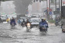 Thời tiết ngày 5/8: Bắc Bộ và Bắc Trung Bộ tiếp tục có mưa lớn, Thủ đô Hà Nội mưa to và dông