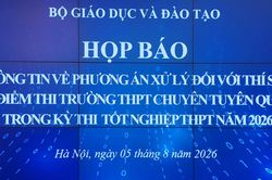 [Video] Hủy kết quả thi, tổ chức thi lại cho 328 th&iacute; sinh tại điểm thi Trường THPT Chuy&ecirc;n Tuy&ecirc;n Quang