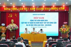 Ph&aacute;t huy tr&iacute; tuệ đội ngũ cộng t&aacute;c vi&ecirc;n trong x&acirc;y dựng Tạp ch&iacute; Cộng sản