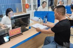 Đổi mới phương thức l&atilde;nh đạo, cầm quyền của Đảng: Từ tư duy đến h&agrave;nh động trong kỷ nguy&ecirc;n vươn m&igrave;nh