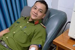 Nghĩa cử cao đẹp!