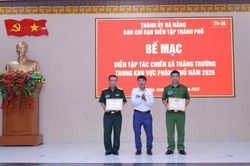 C&ocirc;ng an cơ sở được khen thưởng tại diễn tập khu vực ph&ograve;ng thủ
