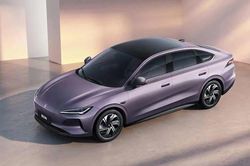 [GALLERY] Volkswagen Jetta sẽ là xe thương hiệu con năng lượng mới 'giá mềm'