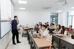 S&aacute;p nhập, sắp xếp mạng lưới đại học: Kh&ocirc;ng chỉ l&agrave; ph&eacute;p cộng cơ học