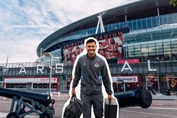 Arsenal tăng tốc vụ Bruno Guimaraes, Newcastle c&oacute; dấu hiệu xuống thang