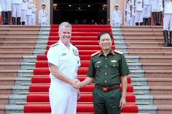 Đại tướng Nguyễn T&acirc;n Cương hội kiến Tư lệnh Bộ tư lệnh Th&aacute;i B&igrave;nh Dương của Mỹ
