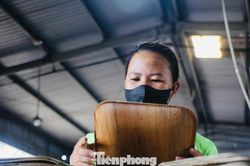 Lá bàng biển của Việt Nam làm thành đĩa, được bán khắp châu Âu