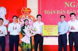 Chủ tịch UBND tỉnh Võ Trọng Hải dự Ngày hội toàn dân bảo vệ an ninh Tổ quốc năm 2026 tại xã Anh Sơn
