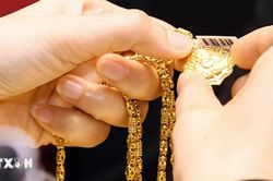 Giá vàng ngày 5/8: Bảng giá tại các công ty vàng bạc đá quý