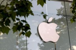 Thách thức của Apple khi vận hành Siri mới