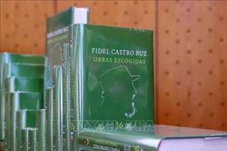 Giới thiệu Bộ sách Tuyển tập các tác phẩm chọn lọc của Tổng Tư lệnh Fidel Castro Ruz