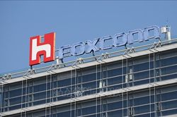 Foxconn đạt doanh thu cao kỷ lục