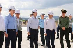Mở lại s&acirc;n bay Li&ecirc;n Khương, L&acirc;m Đồng kỳ vọng bứt ph&aacute; du lịch v&agrave; thu h&uacute;t đầu tư