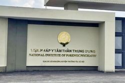 Cho bệnh nhân dùng nước sôi, cán bộ được 'cảm ơn' 3 triệu đồng