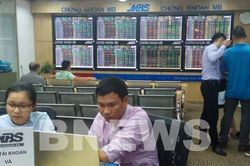 &Aacute;p lực chốt lời gia tăng khi VN-Index tiến v&agrave;o v&ugrave;ng kh&aacute;ng cự mạnh 1.780-1.800 điểm