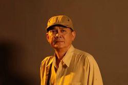 NSƯT Hữu Châu công khai 'xin vai'