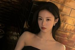 Nữ diễn viên Go Yoon Jung gây sốt với cơ lưng săn chắc