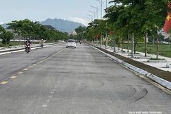 Đường quê rộng mở nhờ kết quả 'dân vận khéo'