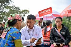 Phấn đấu đến năm 2030, tỷ lệ hộ gia đình trên địa bàn tỉnh được tiếp cận mạng Internet đạt 100%