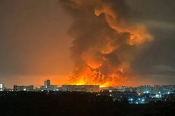 Tin thế giới sáng 5-8: Nga phóng loạt tên lửa đạn đạo vào Kiev