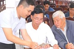 Phường Hội Phú tập huấn sử dụng Hệ thống Văn phòng điện tử iDesk