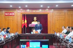 Tiếp tục tạo chuyển biến mạnh mẽ trong tư duy, nhận thức về c&ocirc;ng t&aacute;c đối ngoại Đảng, đối ngoại nh&acirc;n d&acirc;n
