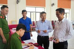 Tả Van kiểm tra ma t&uacute;y đột xuất 87 c&aacute;n bộ, đảng vi&ecirc;n: 100% &acirc;m t&iacute;nh