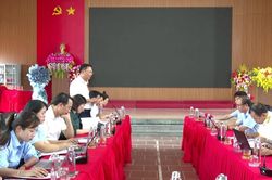Xã Bản Xèo họp bàn giải pháp tăng thu ngân sách và đảm bảo an toàn hồ đập
